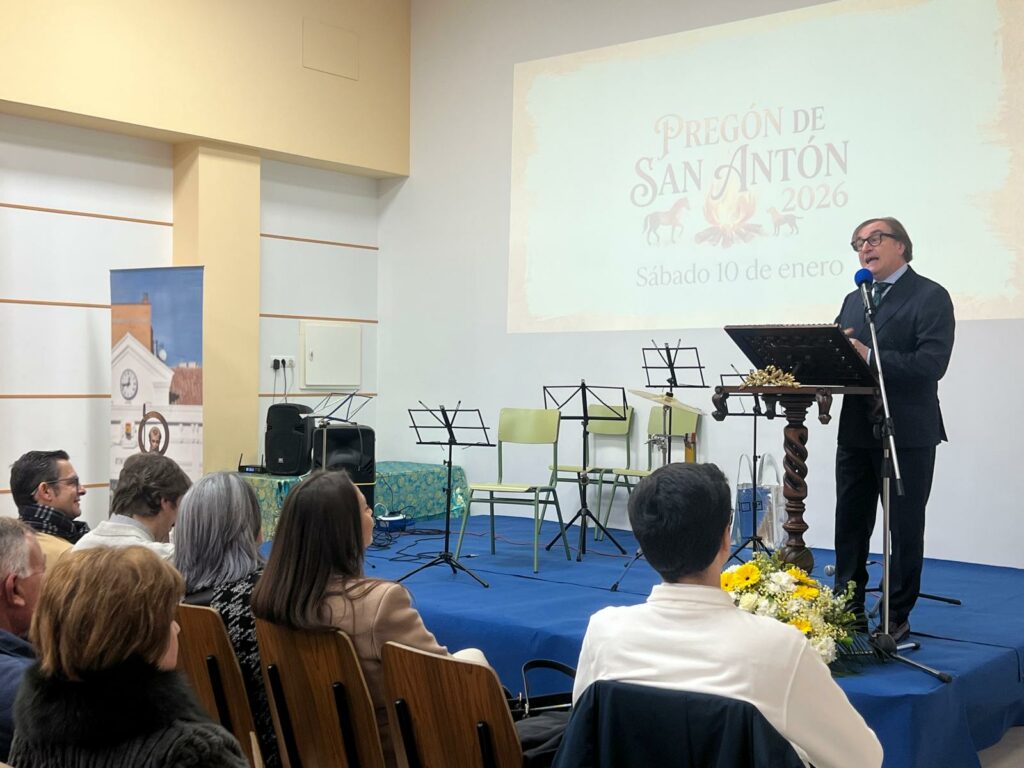 Pepe Sánchez abre el pregón de San Antón 2026 recordando que la lumbre también es familia 15 pregon san anton pepe sanchez 14