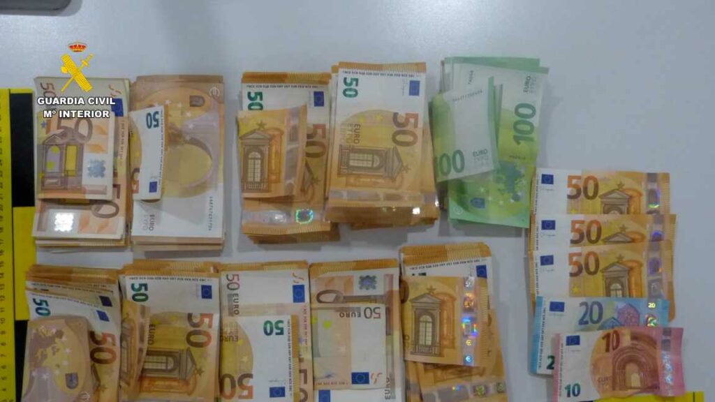 Desarticulado un grupo criminal dedicado a cometer robos en gasolineras, comercios y viviendas 2 robosgasolineras 3