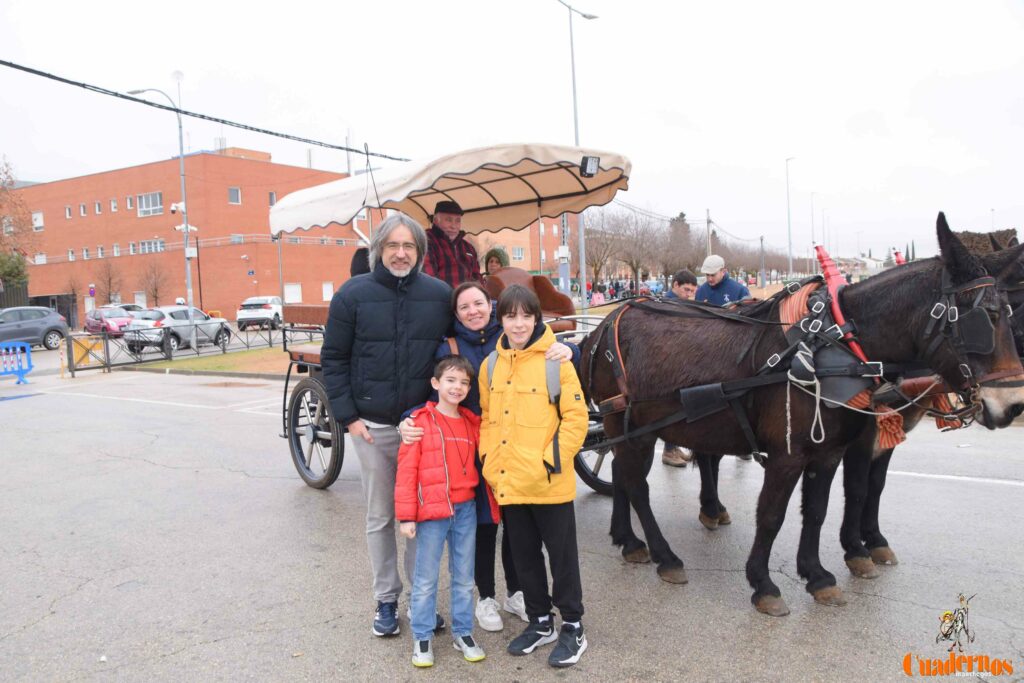 San Antón no se rinde: el concurso de remolques ya tiene ganador y el tapeo mantiene el pulso del día 8 san anton celebracion concurso remolque con cepas 26