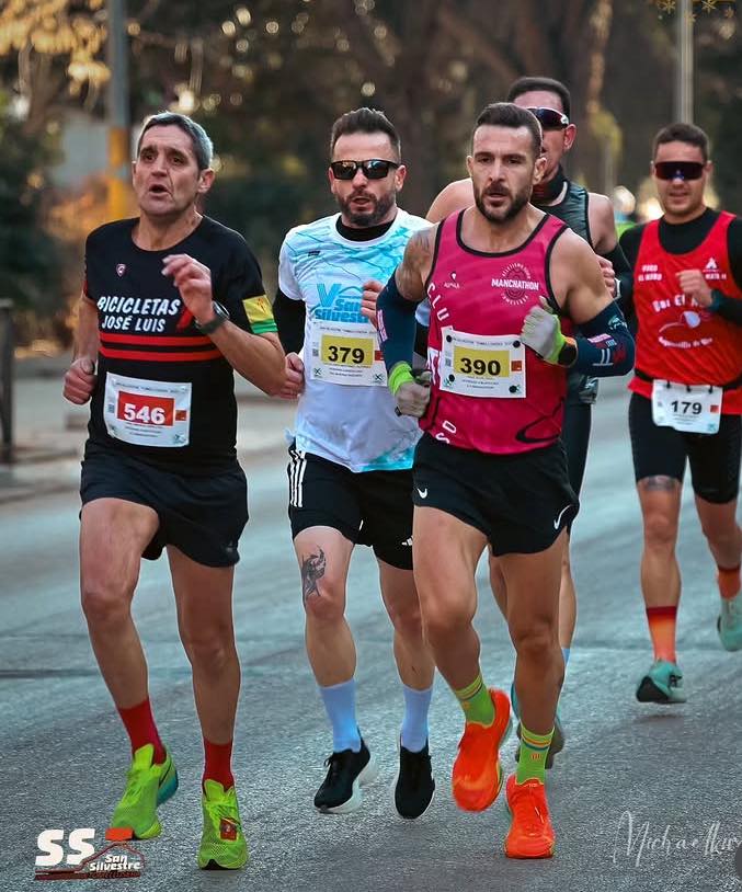 Carlos Martín reina en la San Silvestre Tomellosera 2025 y el A.C. Manchathon firma una sobresaliente actuación 7 sobresalienteactuacionmanchathon tomelloso 2