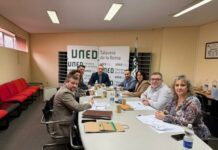 La UNED se refuerza en Castilla-La Mancha: más plazas en el Máster de Secundaria y divulgación científica