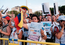Venezuela: la encrucijada entre el derecho a la vida y el imperio de la fuerza Venezuela: la encrucijada entre el derecho a la vida y el imperio de la fuerza