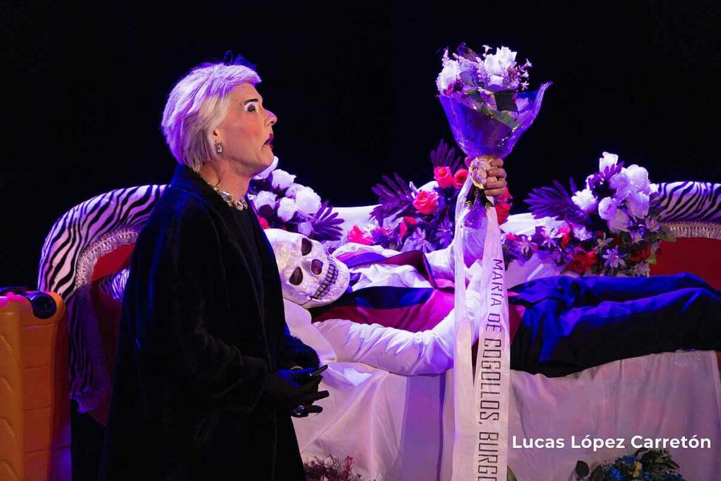 Argamasilla de Alba disfruta con la comedia “Servicio de habitaciones” en el Certamen Viaje al Parnaso 5 viajealparnaso 5