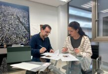 La escultura premiada de la joven ciudadrealeña Alejandra Novillo Granados se incorpora a la sede del Colegio de Arquitectos de Ciudad Real