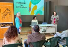 Cerca de 20 personas participan en Villacañas en la charla informativa del proyecto “Apadrina un árbol” para crear el Parque de la Diversidad