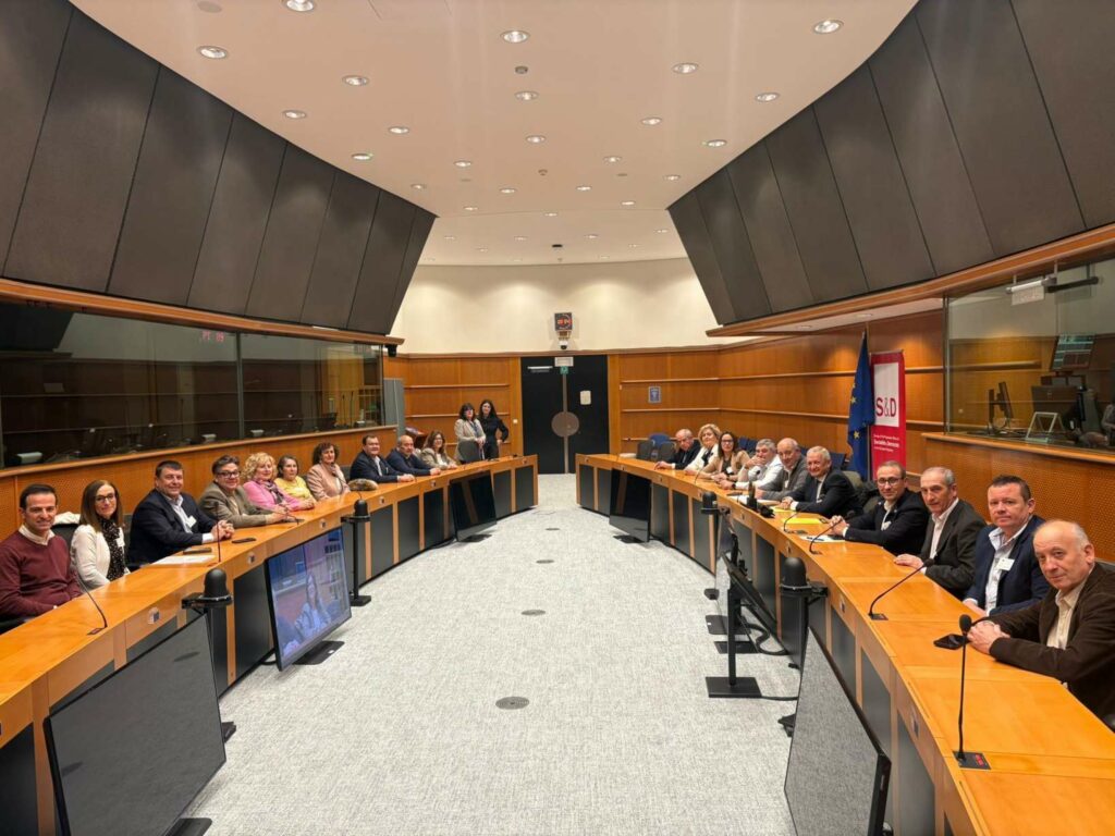 Cooperativas Agro-alimentarias Castilla-La Mancha traslada a la eurodiputada Cristina Maestre su posición ante la nueva propuesta de la PAC 2028-2034 2 caclm 2