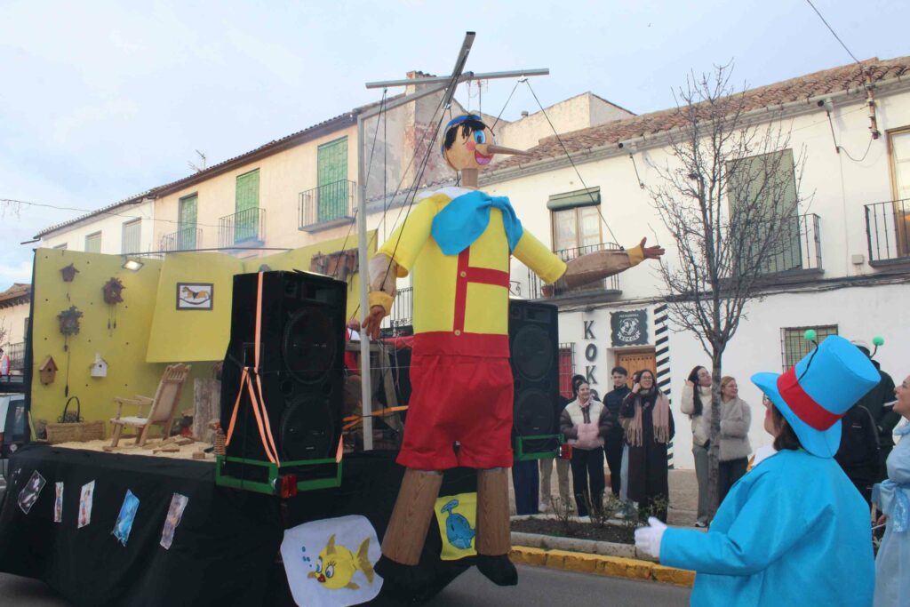 El Carnaval llena de color y creatividad las calles de Villanueva de los Infantes 4 carnavalvillanuevainfantes 6