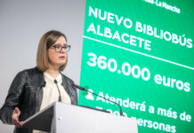 Castilla-La Mancha pone en marcha un nuevo bibliobús para garantizar el acceso a la lectura en 23 localidades de Albacete