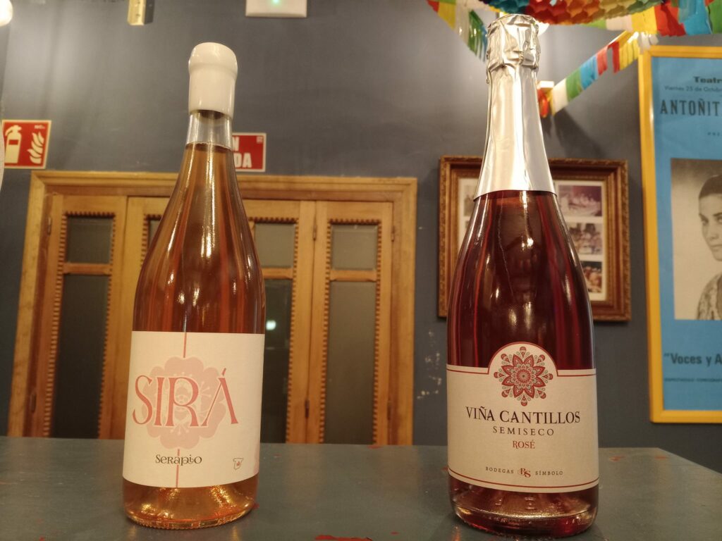 La Asociación de Catadores de Castilla-La Mancha, pone la atención en San Valentín, en una cata armonizada como antesala al carnaval 1 cataclmsanvalentin 8