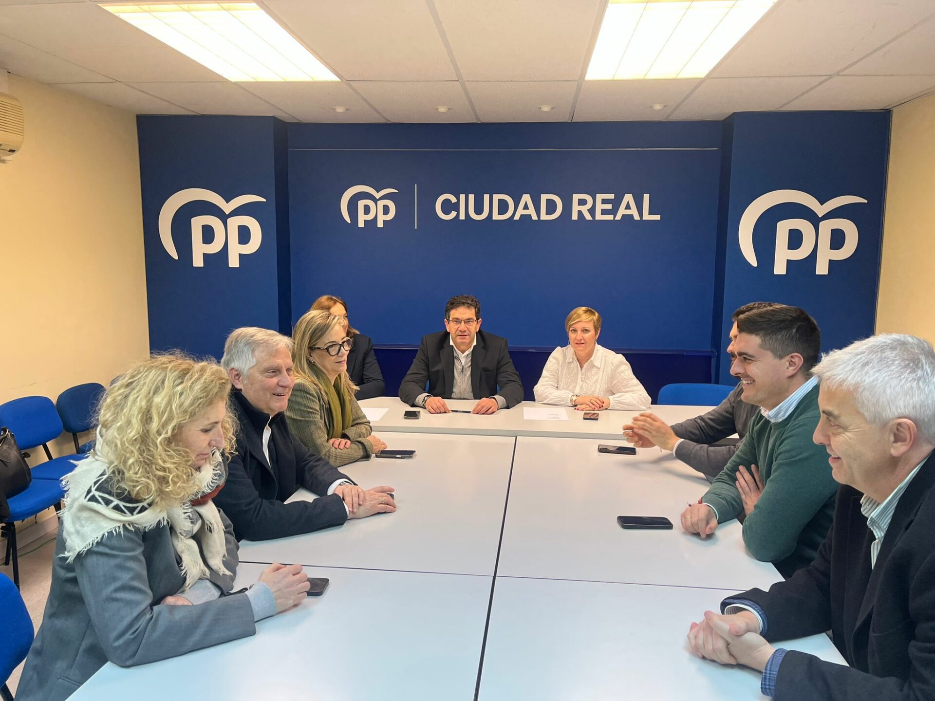 El Comité de Dirección del PP de Ciudad Real critica la falta de defensa de Page de los intereses de la provincia en materia ferroviaria