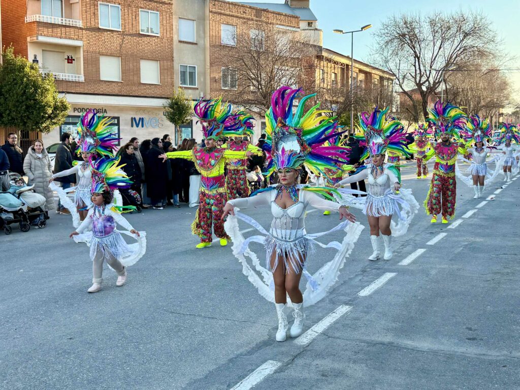 La Asociación Cultural Copacabana gana el Desfile-Concurso del Carnaval 2026 de Villacañas 7 copacabana carnaval villacanas 8