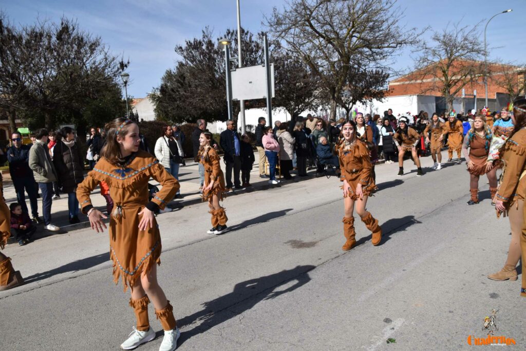 La ilusión regresa al Carnaval escolar: niños, familias y 13 AMPAS desatan la alegría en el XXXIX desfile 27 desfile carnaval escolar de tomelloso 2026 093
