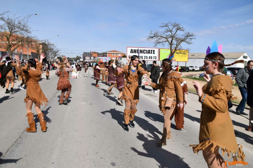 La ilusión regresa al Carnaval escolar: niños, familias y 13 AMPAS desatan la alegría en el XXXIX desfile 24 desfile carnaval escolar de tomelloso 2026 096