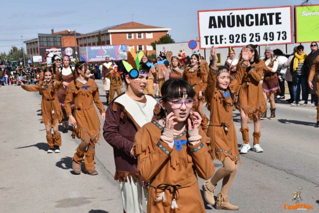 La ilusión regresa al Carnaval escolar: niños, familias y 13 AMPAS desatan la alegría en el XXXIX desfile 22 desfile carnaval escolar de tomelloso 2026 098