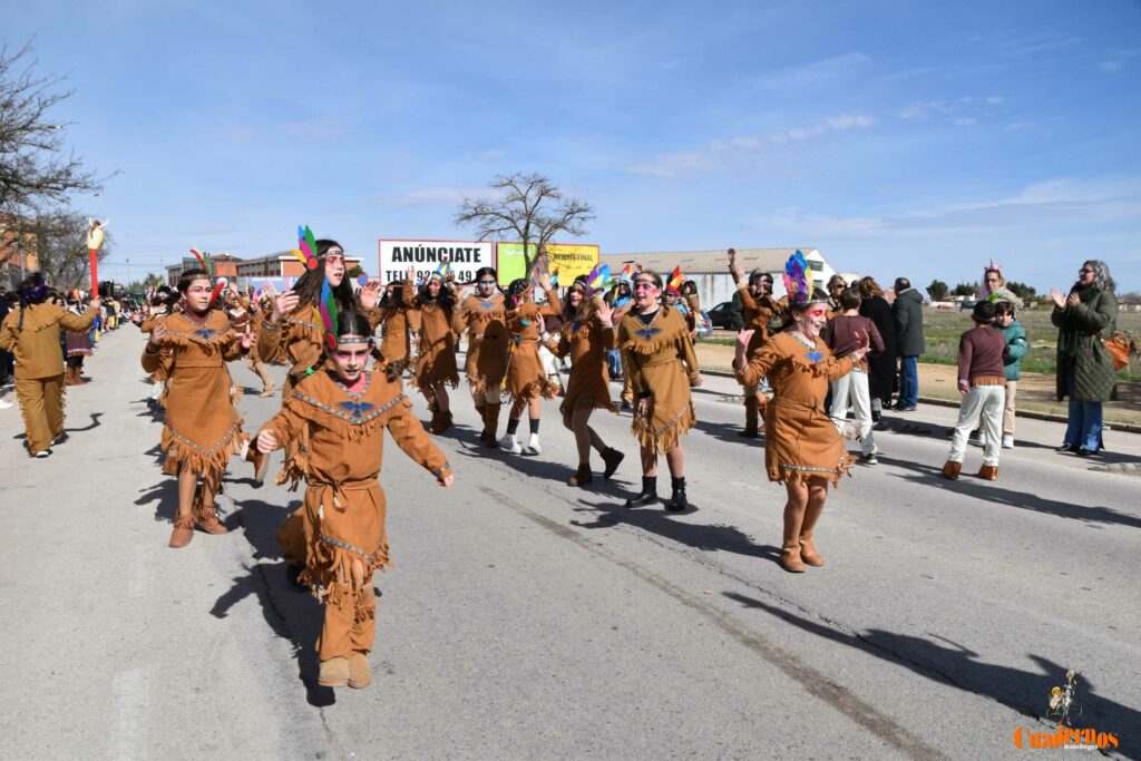 La ilusión regresa al Carnaval escolar: niños, familias y 13 AMPAS desatan la alegría en el XXXIX desfile 17 desfile carnaval escolar de tomelloso 2026 103