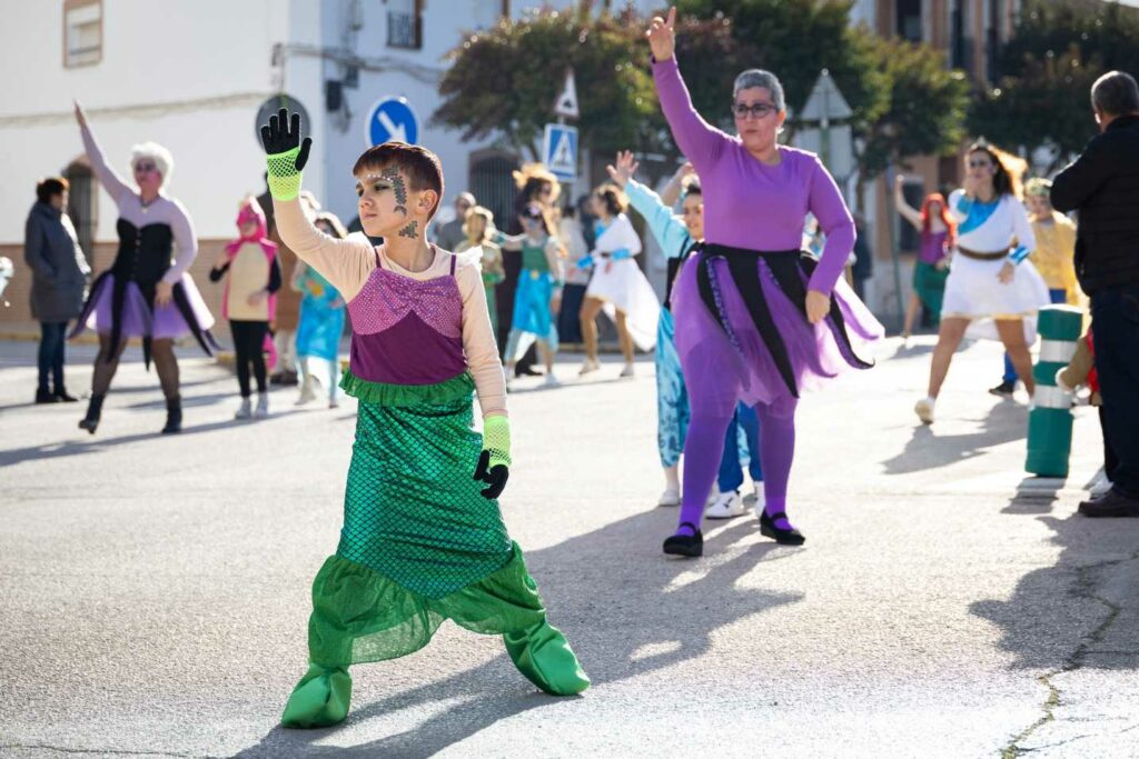 El desfile infantil desbordó ilusión y fantasía en Argamasilla de Alba 9 desfile infantil carnaval argamaslla de alba 10