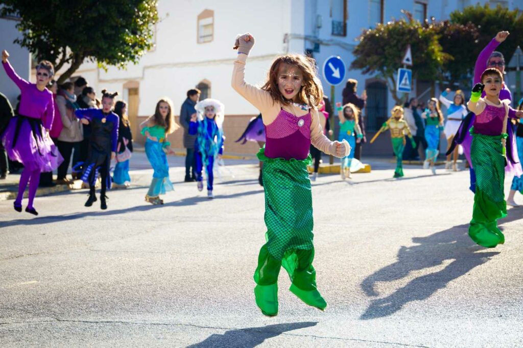 El desfile infantil desbordó ilusión y fantasía en Argamasilla de Alba 2 desfile infantil carnaval argamaslla de alba 3