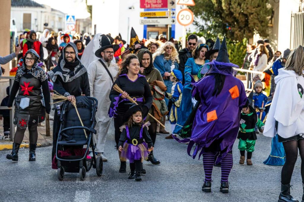 El desfile infantil desbordó ilusión y fantasía en Argamasilla de Alba 40 desfile infantil carnaval argamaslla de alba 41