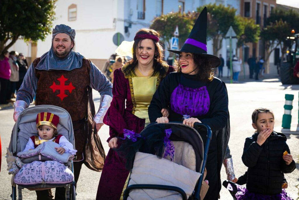 El desfile infantil desbordó ilusión y fantasía en Argamasilla de Alba 5 desfile infantil carnaval argamaslla de alba 6