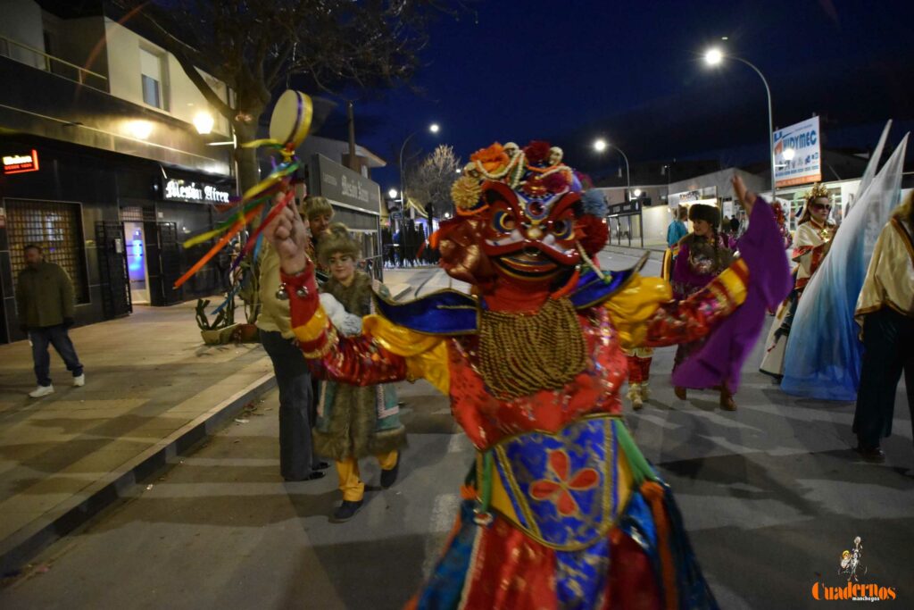 Tomelloso se planta ante el viento y firma un Desfile Nacional de Carrozas y Comparsas “de los que hacen afición” 65 desfile nacional comparsas tomelloso 2026 006