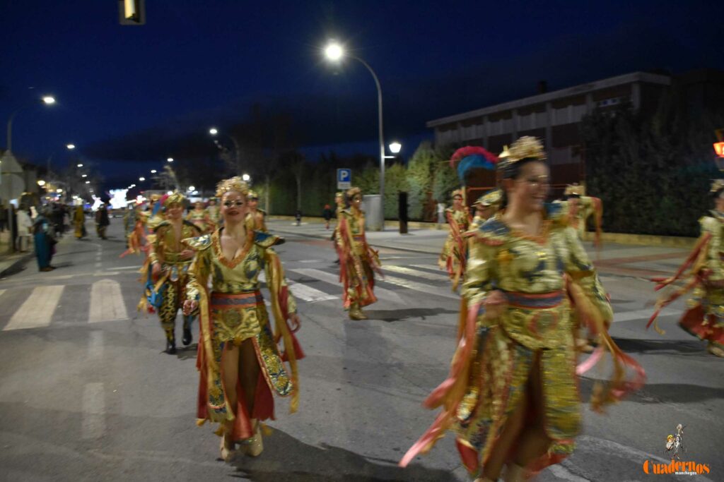 Tomelloso se planta ante el viento y firma un Desfile Nacional de Carrozas y Comparsas “de los que hacen afición” 86 desfile nacional comparsas tomelloso 2026 027