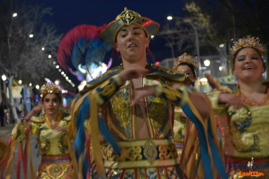 Tomelloso se planta ante el viento y firma un Desfile Nacional de Carrozas y Comparsas “de los que hacen afición” 89 desfile nacional comparsas tomelloso 2026 030