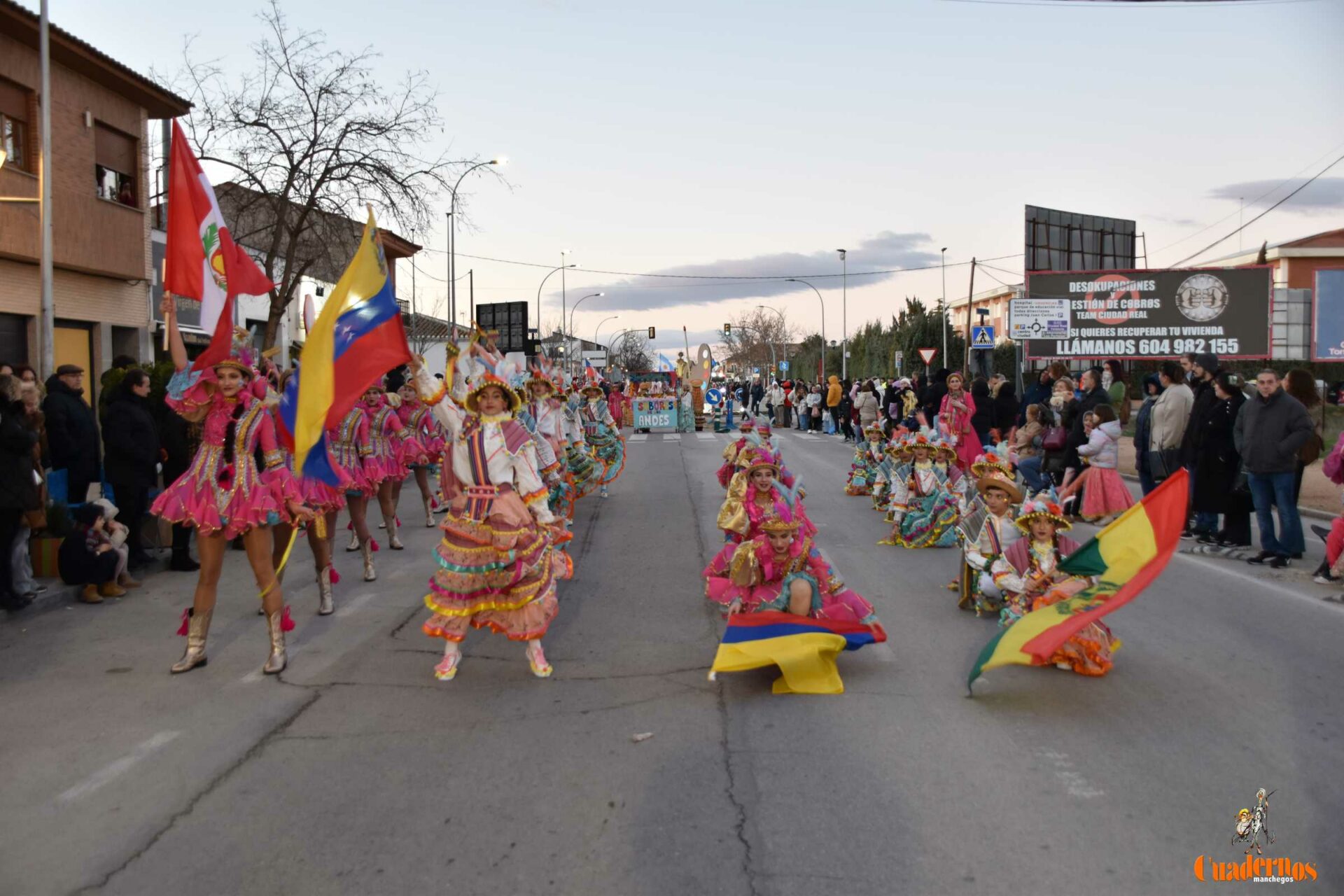 El Burleta y Escuela de Danza Attitude, grandes triunfadoras en el Desfile Nacional de Carrozas y Comparsas de Tomelloso
