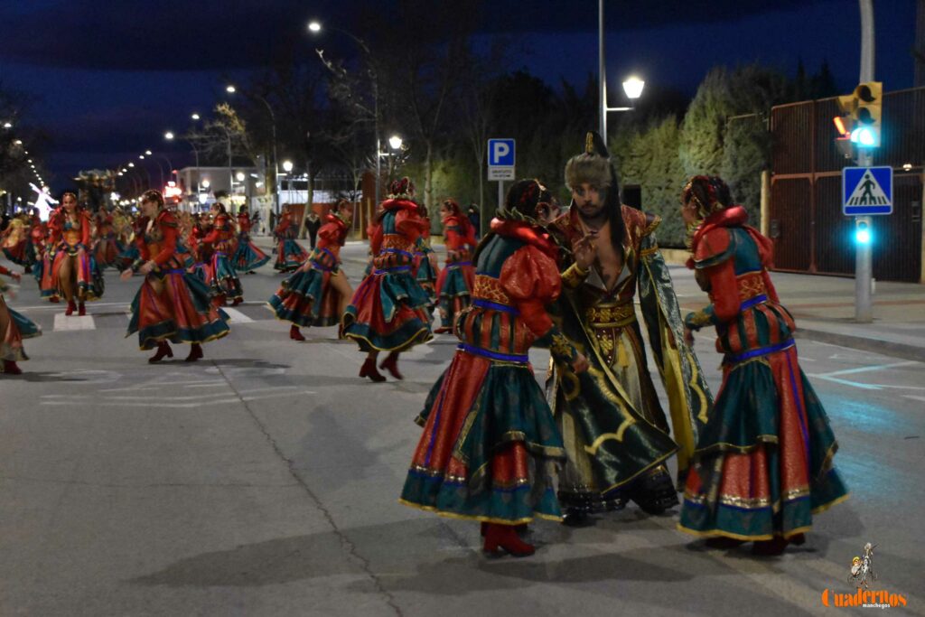 Tomelloso se planta ante el viento y firma un Desfile Nacional de Carrozas y Comparsas “de los que hacen afición” 99 desfile nacional comparsas tomelloso 2026 040