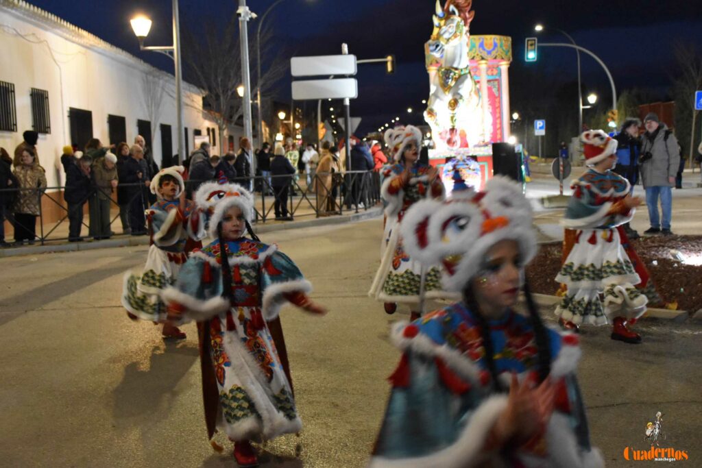 Tomelloso se planta ante el viento y firma un Desfile Nacional de Carrozas y Comparsas “de los que hacen afición” 109 desfile nacional comparsas tomelloso 2026 050
