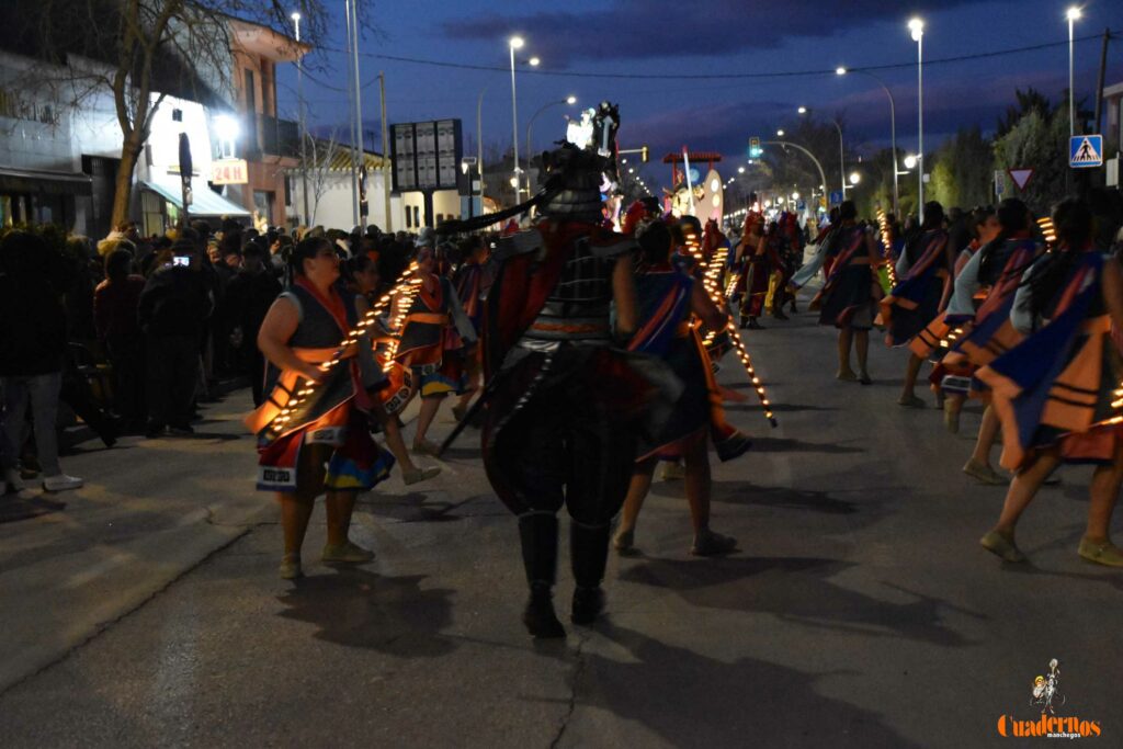 Tomelloso se planta ante el viento y firma un Desfile Nacional de Carrozas y Comparsas “de los que hacen afición” 134 desfile nacional comparsas tomelloso 2026 075