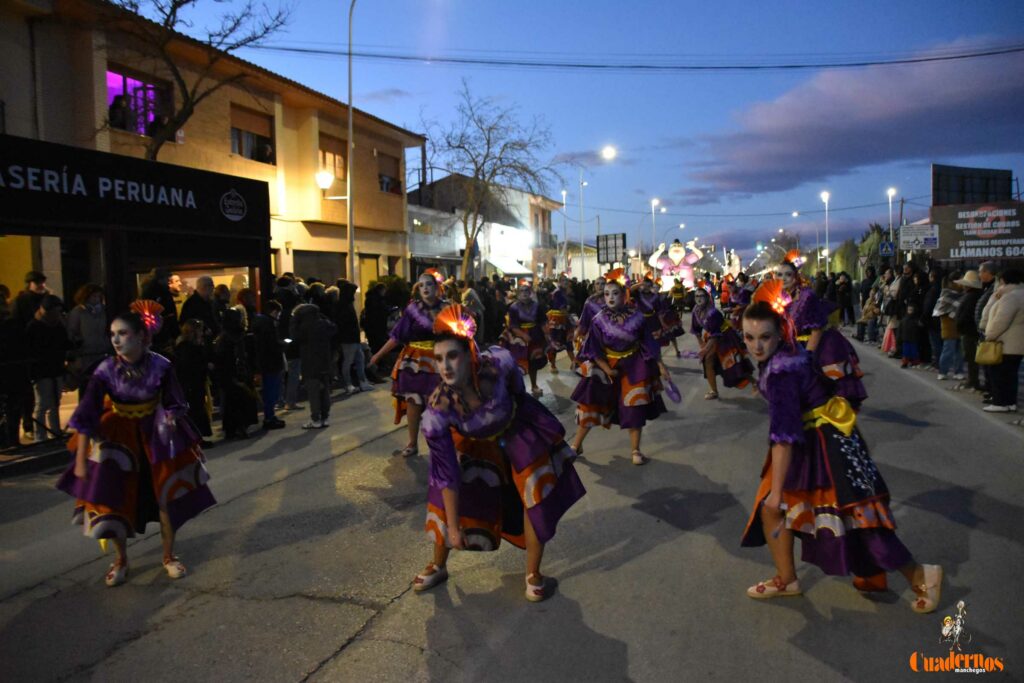 Tomelloso se planta ante el viento y firma un Desfile Nacional de Carrozas y Comparsas “de los que hacen afición” 143 desfile nacional comparsas tomelloso 2026 088