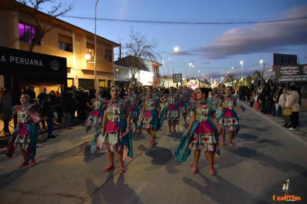 Tomelloso se planta ante el viento y firma un Desfile Nacional de Carrozas y Comparsas “de los que hacen afición” 156 desfile nacional comparsas tomelloso 2026 104