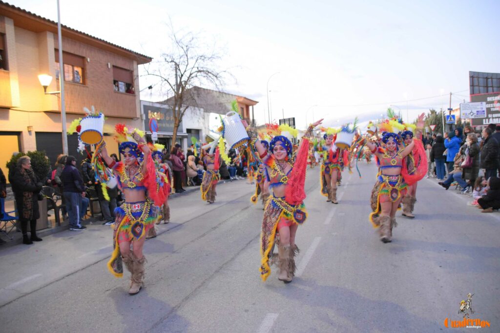 Tomelloso se planta ante el viento y firma un Desfile Nacional de Carrozas y Comparsas “de los que hacen afición” 23 desfile nacional comparsas tomelloso 2026 146