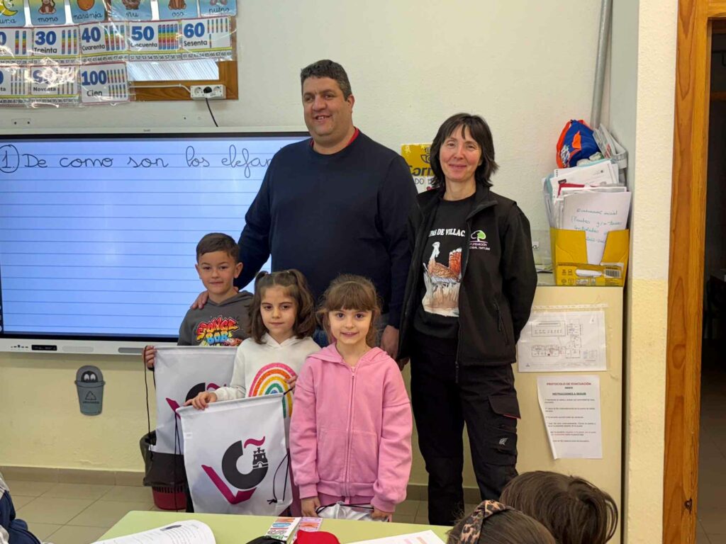 Más de 400 escolares participan en Villacañas en el concurso de dibujo con motivo del Día Mundial de los Humedales 3 diahumedales villacanas 4