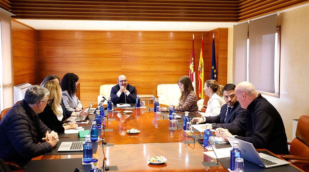 El dictamen de la Cuenta de la Junta de 2022 y la ratificación del Convenio de Transportes con Madrid, a Pleno este jueves
