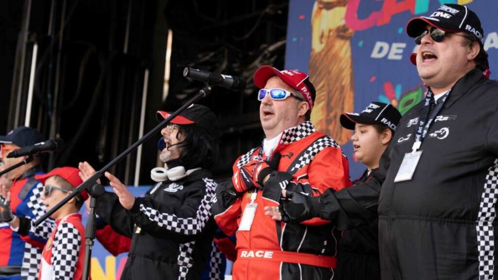 ‘El Dinosaurio’ conquista el Concurso Local de Comparsas 2026 y hace vibrar el Domingo de Carnaval en Ciudad Real 24 dinosaurio gana concurso carnaval ciudad real 25