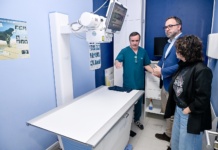 Navarro visita la Clínica Veterinaria Jayda, un referente en el cuidado de mascotas en Tomelloso El alcalde visita la Clínica Veterinaria Jayda, un referente en el cuidado de mascotas en Tomelloso