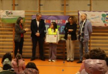 El Servicio 1-1-2 de Castilla-La Mancha visita el centro ganador del concurso de dibujo del Teléfono Único: el colegio ‘Río Henares’ de Guadalajara