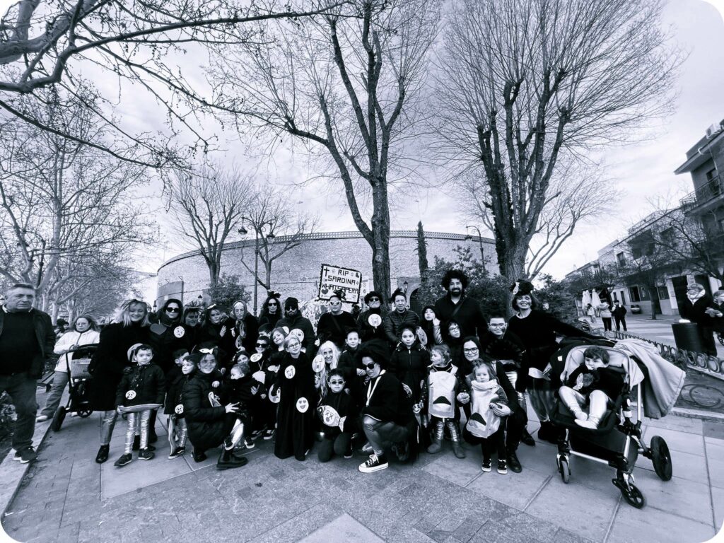 Tomelloso despide el Carnaval 2026 con el V Concurso del Entierro de la Sardina tras días de gran participación 4 entierro sardina tomelloso 2026 2