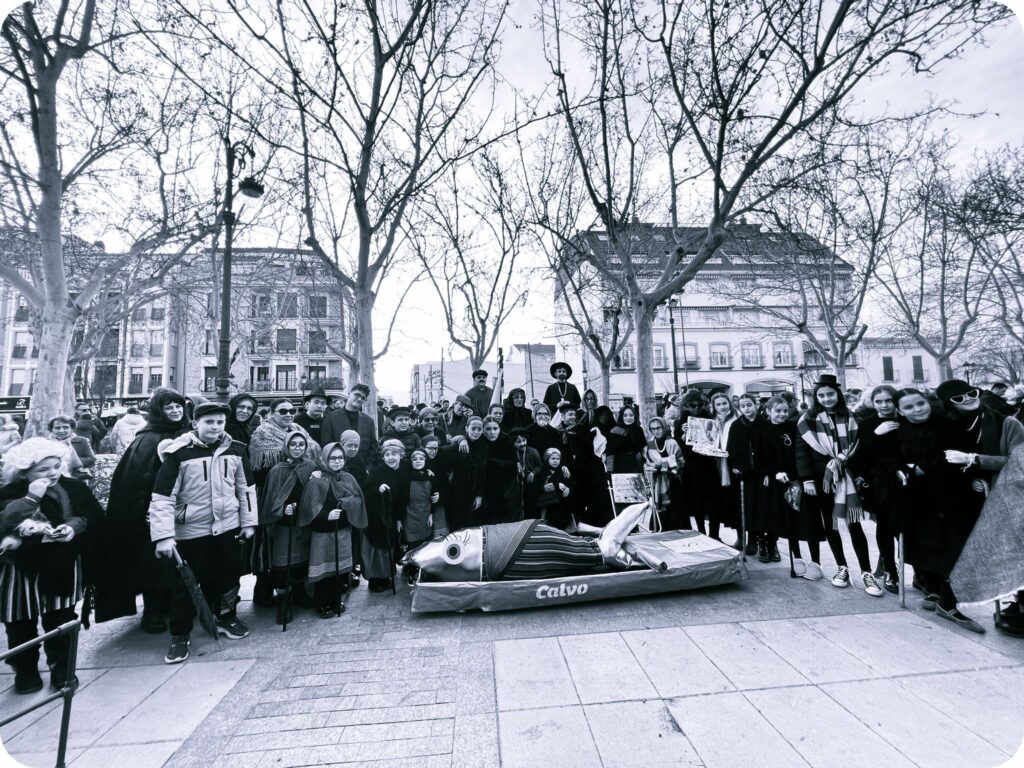 Tomelloso despide el Carnaval 2026 con el V Concurso del Entierro de la Sardina tras días de gran participación 3 entierro sardina tomelloso 2026 21