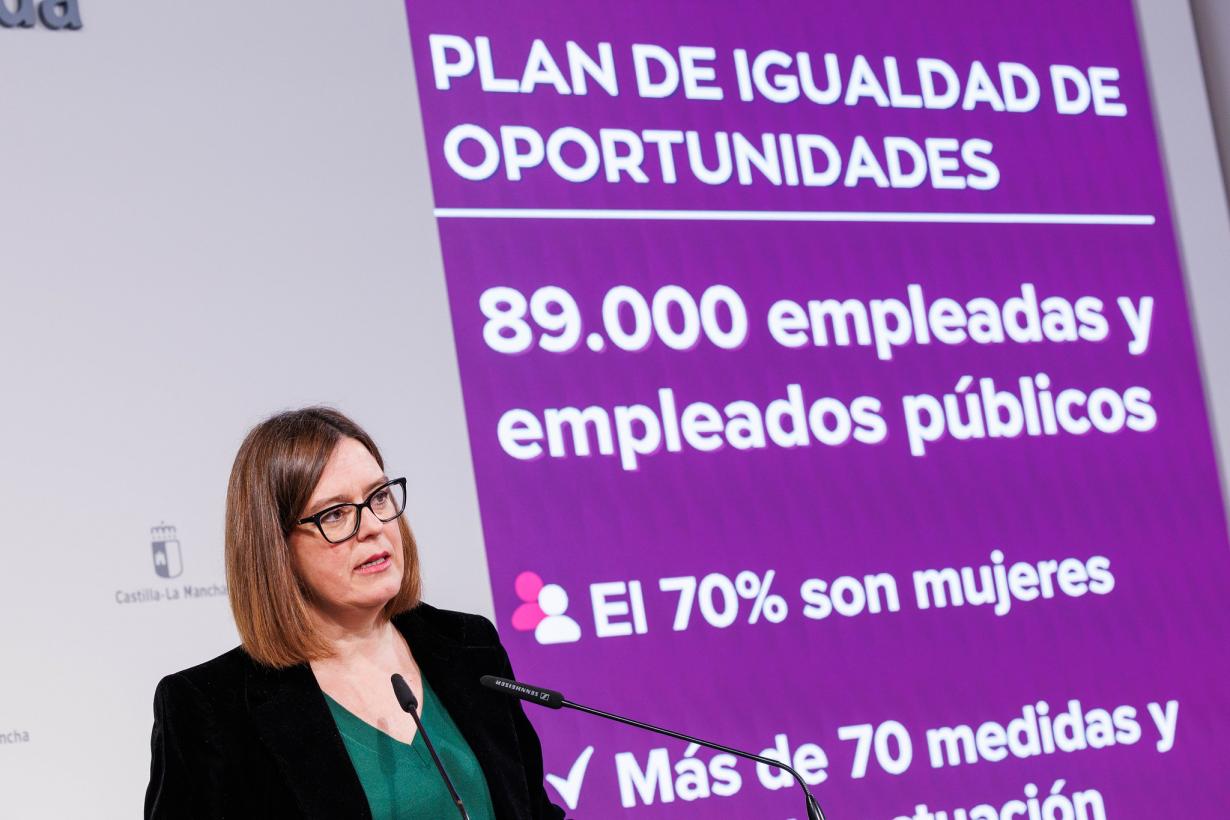 La Junta refuerza su estrategia de igualdad entre los empleados públicos con el III Plan de Igualdad de Oportunidades