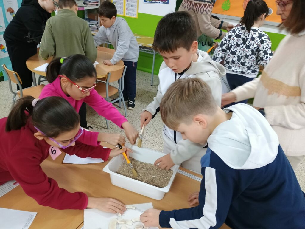 Feria de las Ciencias en el Cervantes 1 feriacienciascervantes 3