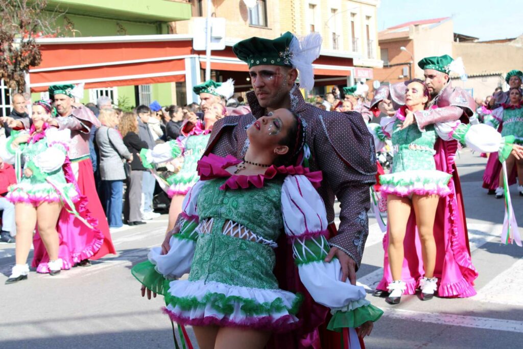 Harúspices conquista Villarrubia de los Ojos con su “Romeo y Julieta” y firma el tercer premio del desfile regional 8 haruspices romero julieta villarrubia ojos 8