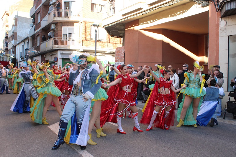 Harúspices se alza con el segundo premio en el Concurso Regional de Carrozas y Comparsas de Valdepeñas 8 haruspices valdepenas 4