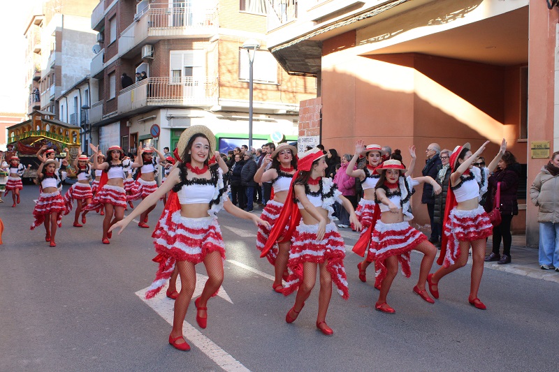 Harúspices se alza con el segundo premio en el Concurso Regional de Carrozas y Comparsas de Valdepeñas 25 haruspices valdepenas 50