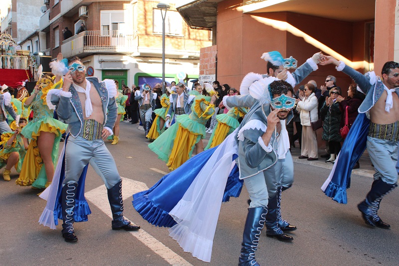 Harúspices se alza con el segundo premio en el Concurso Regional de Carrozas y Comparsas de Valdepeñas 5 haruspices valdepenas 7