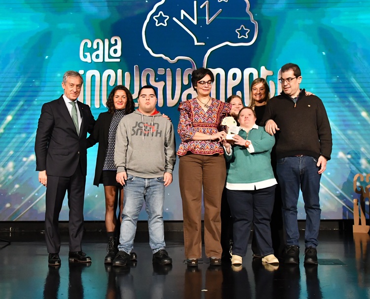 Fundación Eurocaja Rural reconoce en la 'Gala Inclusivamente' iniciativas que impulsan el empleo y la creatividad de personas con discapacidad 3 image 2