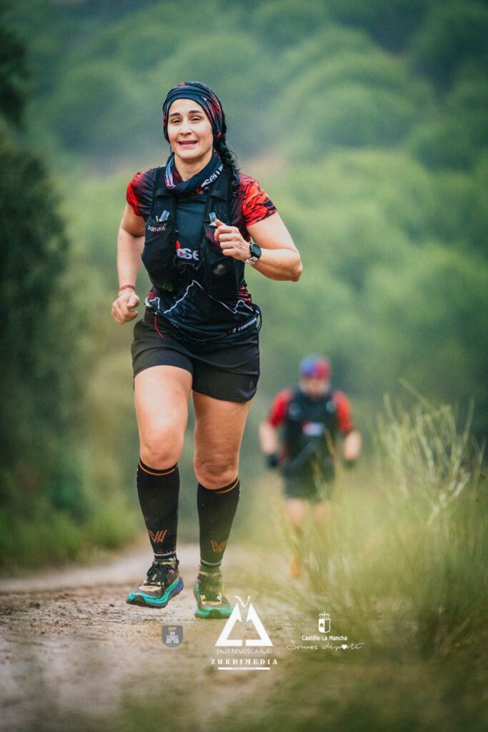 JM Serna Seguros deja huella en el Trail Entrevolcanes 2026 con 21 valientes en carrera 4 jmsernavolcanes 12