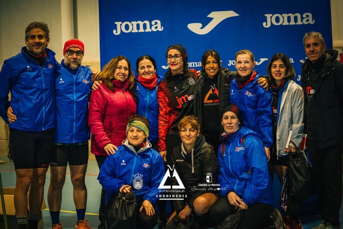 JM Serna Seguros deja huella en el Trail Entrevolcanes 2026 con 21 valientes en carrera 10 jmsernavolcanes 6