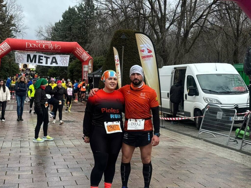 José Julián y María Ángeles Losa brillan en la Carrera Popular de Villarrobledo representando a Los Pieles Run 2 josejulioan angeles losa 2